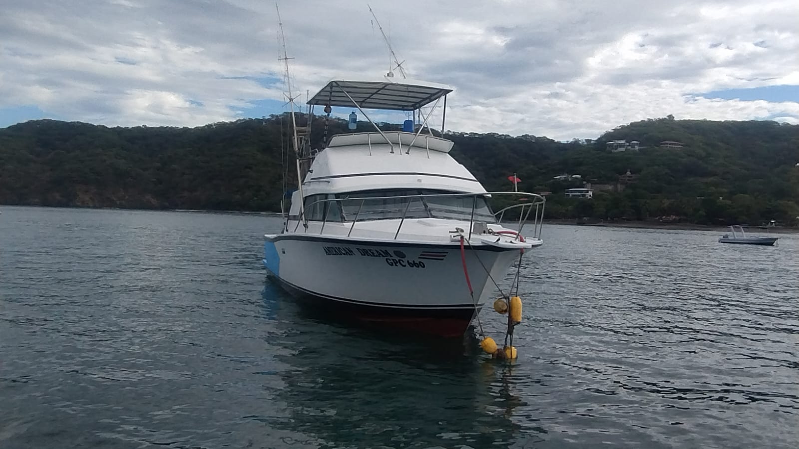 American Dream fishing boat papagayo